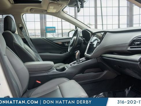 Used 2025 Subaru Outback Onyx Edition AWD/4WD image 25