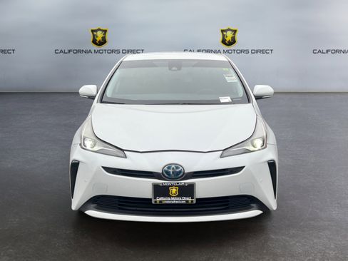 Used 2021 Toyota Prius LE w/ Carpet Mat Package (TMS) image 8