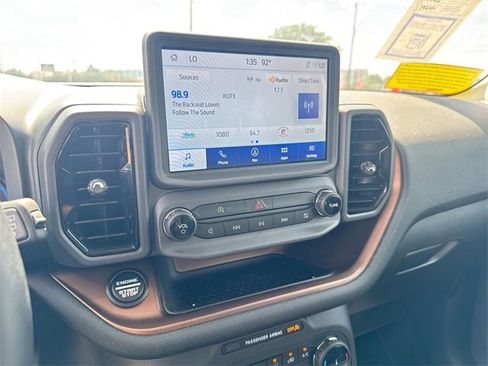 Certified 2024 Ford Bronco Sport Outer Banks w/ Tech Package image 16