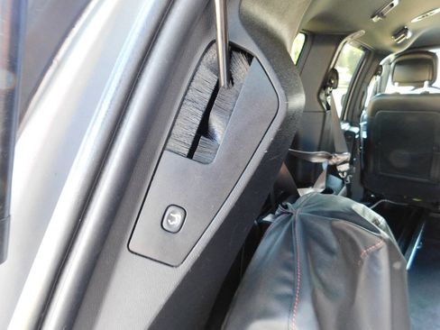 Used 2018 Dodge Grand Caravan GT FWD image 5