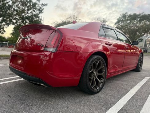 Used 2017 Chrysler 300 S w/ 300S Premium Group 2 w/2_L RWD image 7
