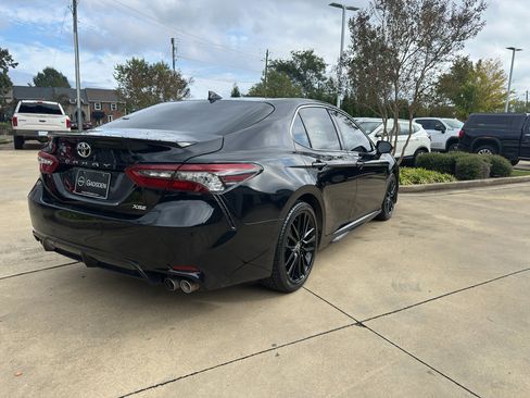 Used 2024 Toyota Camry XSE image 3