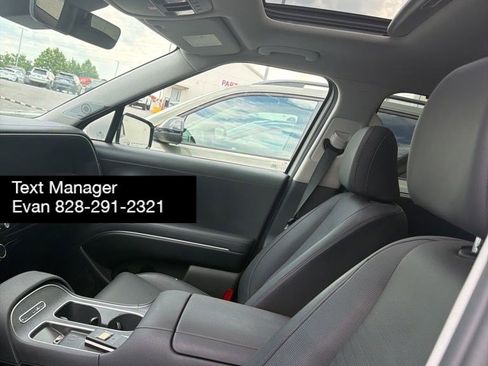 Used 2026 Hyundai Palisade Limited FWD image 7