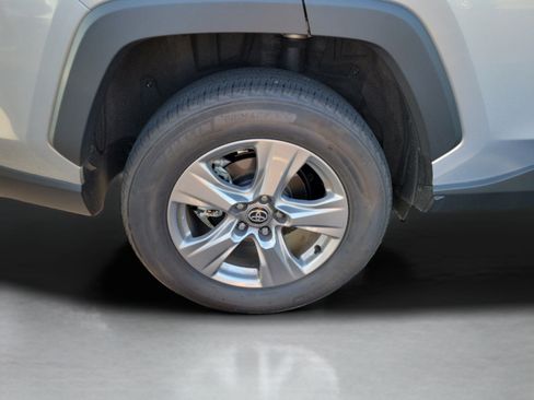 Used 2023 Toyota RAV4 XLE w/ Convenience Package FWD image 19