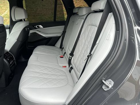 New 2026 BMW X5 xDrive40i w/ Climate Comfort Package AWD/4WD image 22