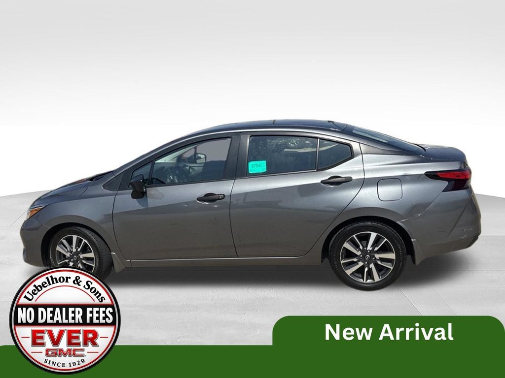 Used 2024 Nissan Versa S w/ S Plus Package FWD image 2