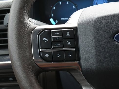 Certified 2025 Ford F150 King Ranch AWD/4WD image 8