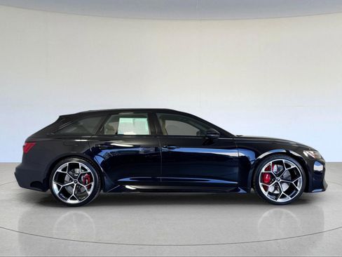 Used 2024 Audi RS 6 performance AWD/4WD image 9