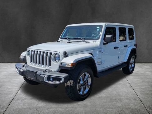 Used 2021 Jeep Wrangler Unlimited Sahara w/ Dual Top Group AWD/4WD image 8