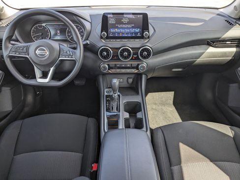 Used 2023 Nissan Sentra SV image 14