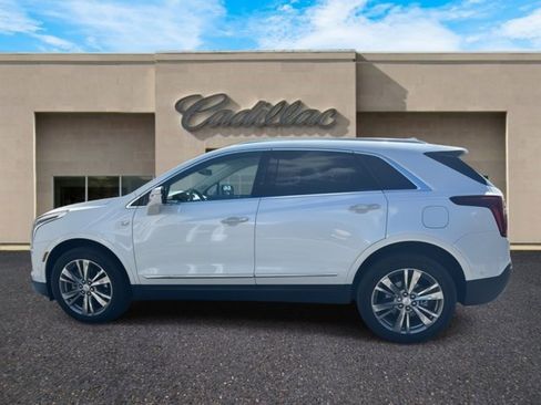 Certified 2024 Cadillac XT5 Premium Luxury w/ Technology Package image 8