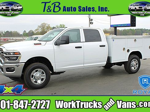 Used 2026 RAM 3500 Tradesman w/ Chrome Appearance Group A AWD/4WD image 1