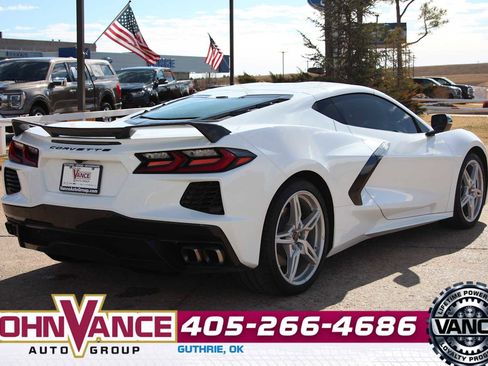 Used 2021 Chevrolet Corvette 1LT image 10
