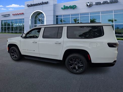 New 2026 Jeep Grand Wagoneer L Limited AWD/4WD image 5