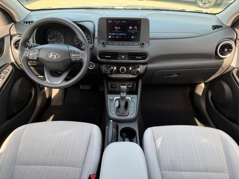 Certified 2023 Hyundai Kona SEL AWD/4WD image 11