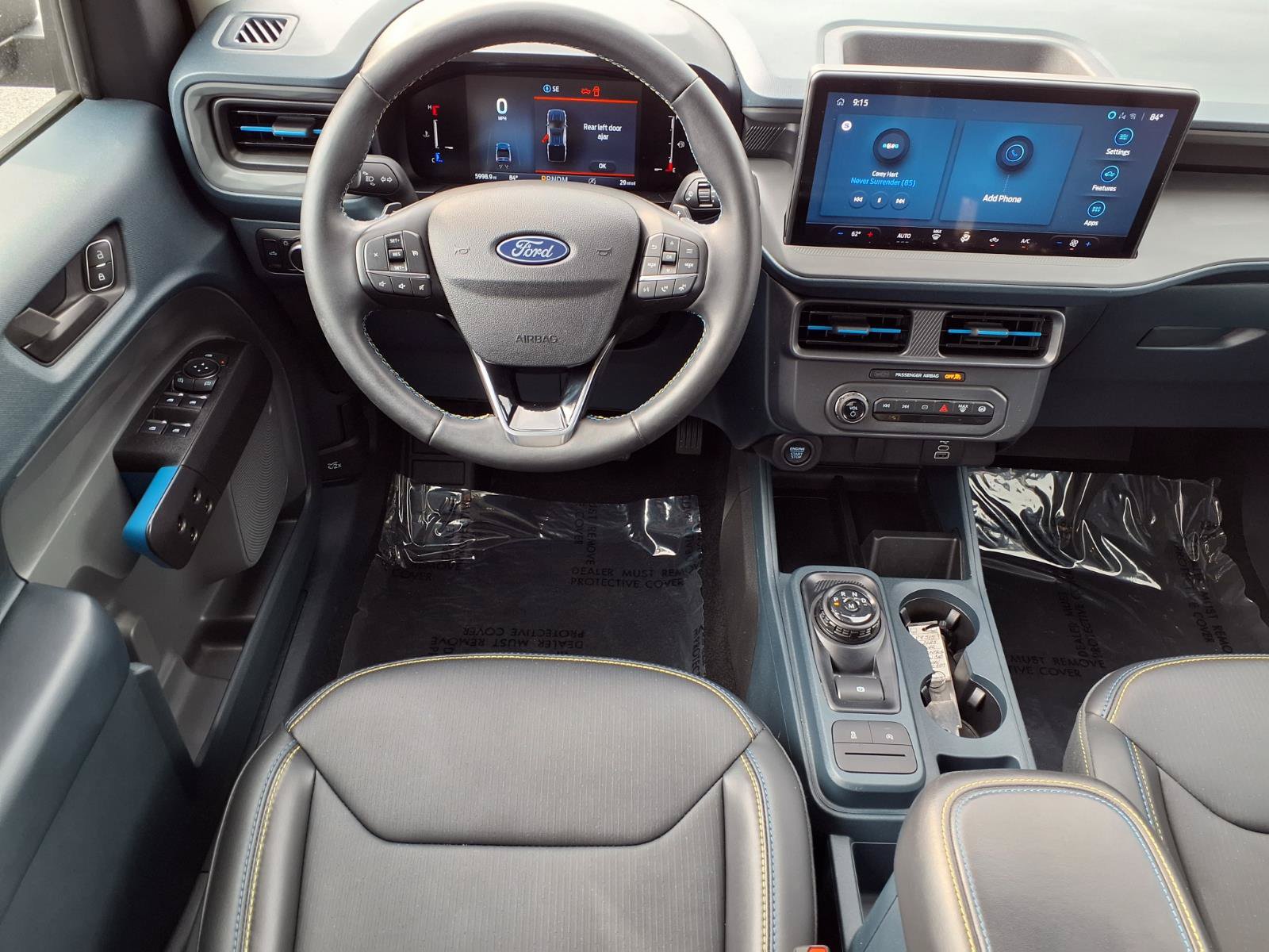 Used 2025 Ford Maverick Lobo AWD/4WD image 2