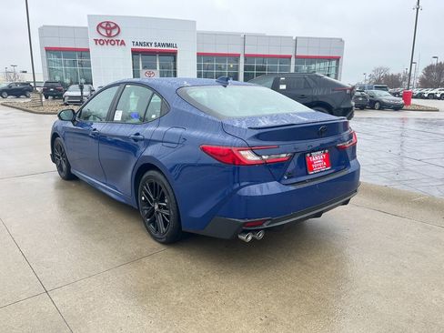 New 2026 Toyota Camry SE image 3