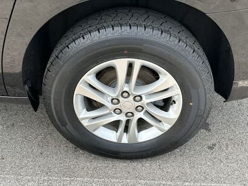 Used 2020 Buick Enclave Essence AWD/4WD image 5