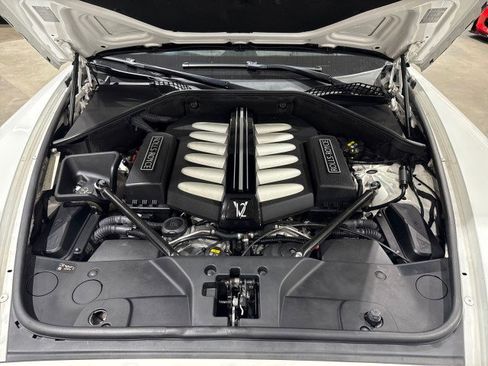 Used 2017 Rolls-Royce Dawn image 11