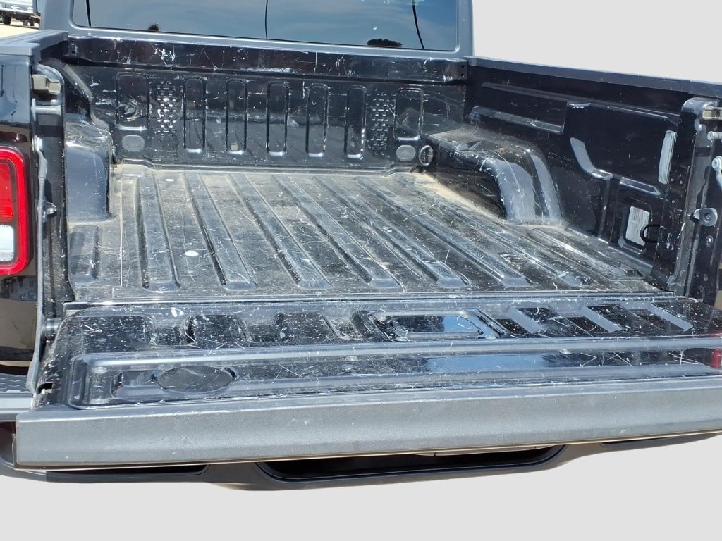Used 2023 Jeep Gladiator Overland AWD/4WD image 25