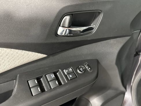 Used 2015 Honda CR-V EX image 16
