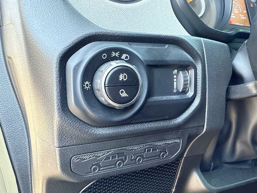 New 2025 Jeep Gladiator Sport AWD/4WD image 22