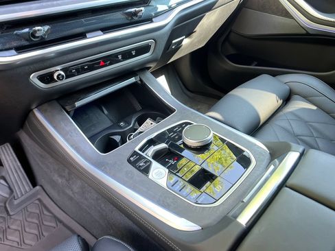 Used 2025 BMW X5 xDrive40i AWD/4WD image 20