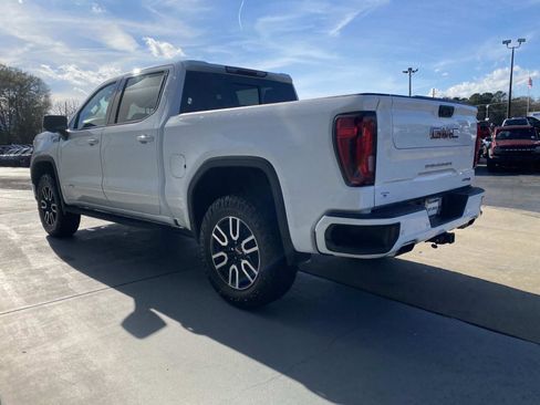 Used 2023 GMC Sierra 1500 AT4 w/ AT4 Premium Package image 8