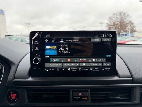 New 2025 Honda Pilot EX-L image 16