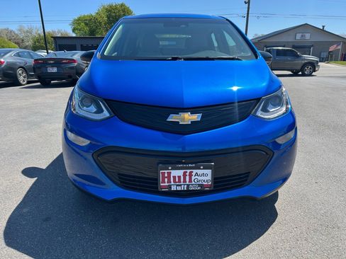 Used 2020 Chevrolet Bolt LT FWD image 3
