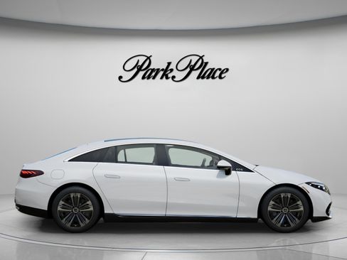 Certified 2023 Mercedes-Benz EQS 450+ Sedan image 25