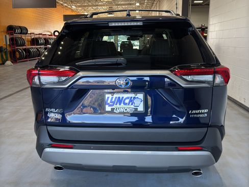 Used 2024 Toyota RAV4 Limited w/ Advanced Technology Package image 4