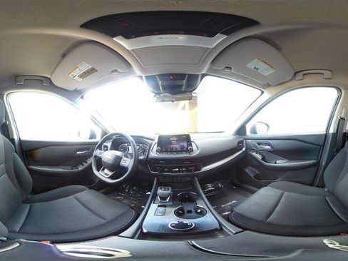 Used 2025 Nissan Rogue SV AWD/4WD image 47