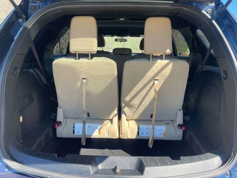 Used 2017 Ford Explorer XLT AWD/4WD image 21