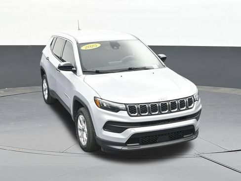 Used 2025 Jeep Compass Sport AWD/4WD image 61
