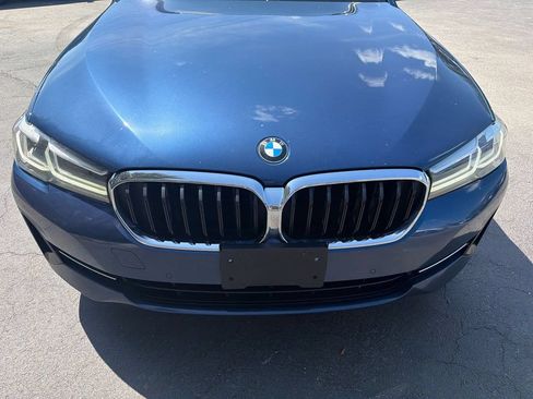 Used 2022 BMW 530i xDrive w/ Premium Package AWD/4WD image 9