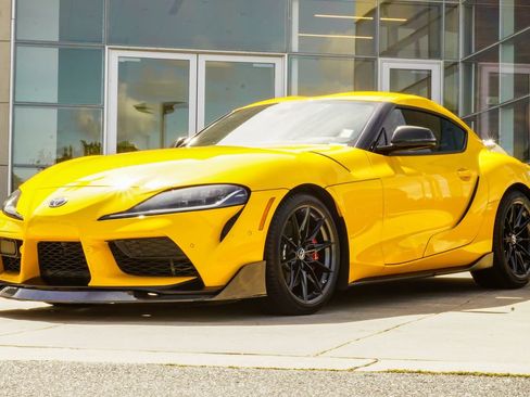 Used 2023 Toyota Supra Premium w/ Driver Assist Package RWD image 8