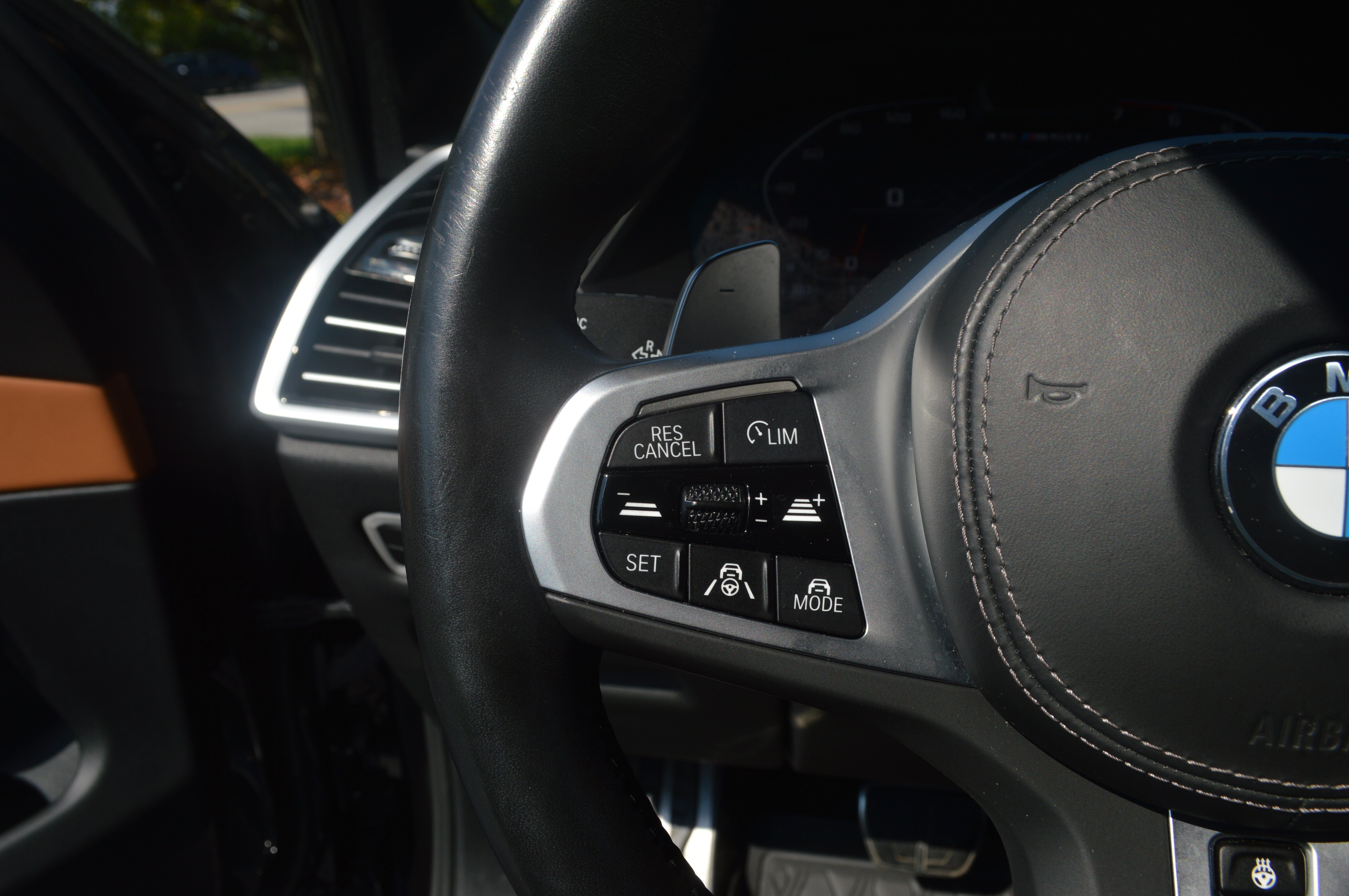 Used 2023 BMW X5 M50i AWD/4WD image 12