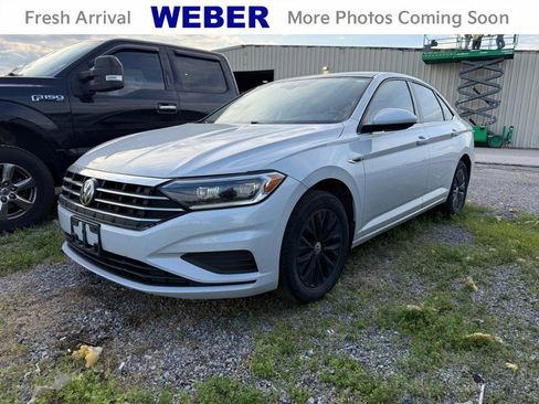 Used 2019 Volkswagen Jetta SEL FWD image 1
