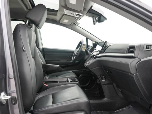 Used 2024 Honda Odyssey EX-L image 13