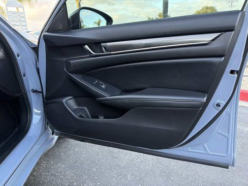 Used 2022 Honda Accord Sport image 30