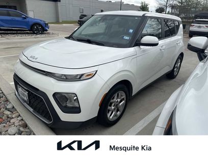 Used 2022 Kia Soul LX w/ Technology Package