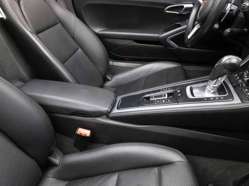 Used 2017 Porsche 718 Boxster S image 40