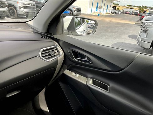 Certified 2024 Chevrolet Equinox LT image 16