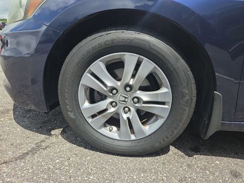 Used 2011 Honda Accord LX-P image 10