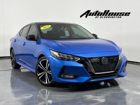 Used 2022 Nissan Sentra SR w/ Electronics Package FWD image 1