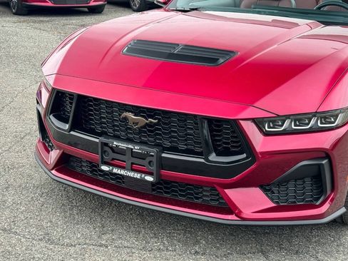 Used 2025 Ford Mustang GT Premium RWD image 9