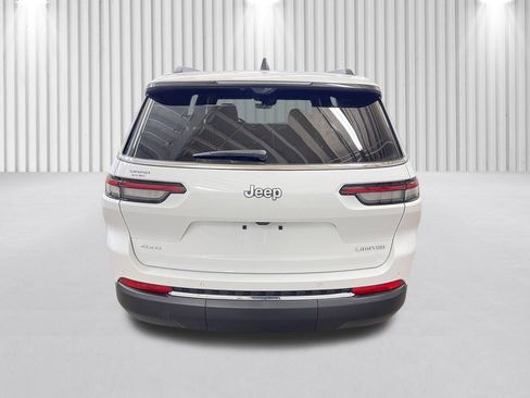 New 2025 Jeep Grand Cherokee L Limited w/ Luxury Tech Group II image 6