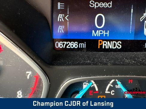 Used 2017 Ford Escape SE w/ Equipment Group 201A FWD image 19