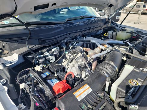 Used 2020 Ford F450 Lariat w/ Lariat Ultimate Package image 13